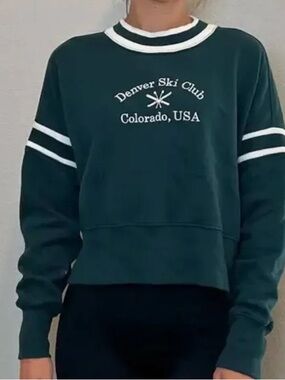 Abercrombie & Fitch Denver Ski Club Crewneck Sweater